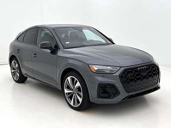 2023 Audi SQ5 Premium Plus 