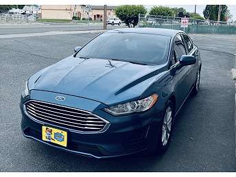 2019 Ford Fusion SE 