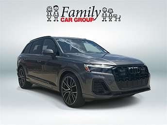 2025 Audi Q7 Premium Plus 