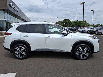 2024 Nissan Rogue SL 