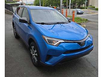 2018 Toyota RAV4 LE 
