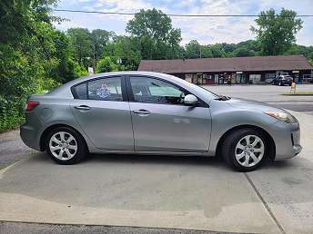 2012 Mazda Mazda3 i Sport 