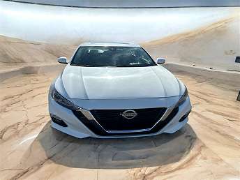 2020 Nissan Altima Platinum 