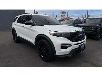 2023 Ford Explorer ST-Line 