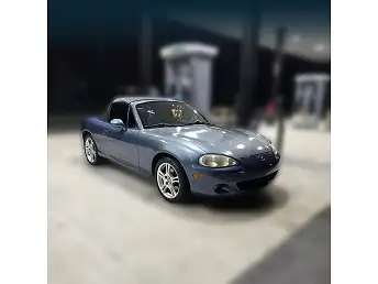 2005 Mazda Miata Review, Pricing, and Specs | CARFAX
