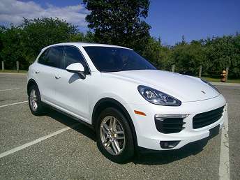 2016 Porsche Cayenne  
