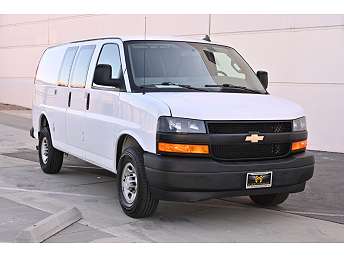 2022 Chevrolet Express 2500 