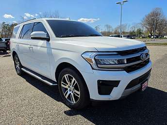 2022 Ford Expedition XLT 