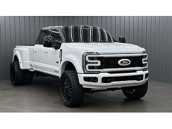 2026 Ford F-450 Platinum 