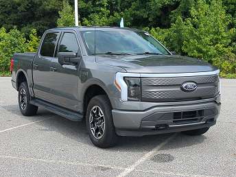 2023 Ford F-150 Lightning XLT 