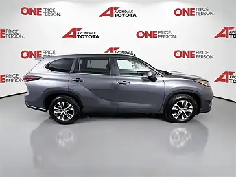 2025 Toyota Highlander XLE