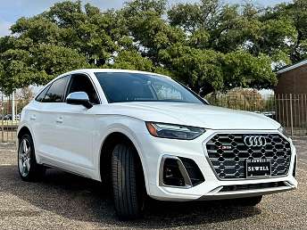 2022 Audi SQ5 Premium 