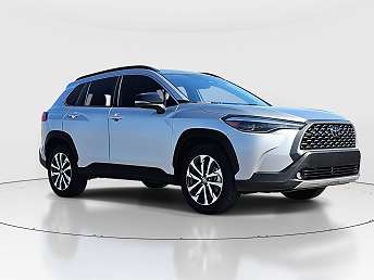 2025 Toyota Corolla Cross XLE 
