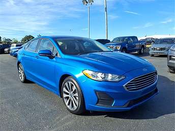 2020 Ford Fusion SE 