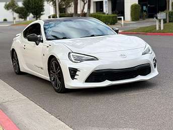 Amazon.com: TOYOTA 86 1st ANNIVERSARY BOOK TOUGE & TOUGE CD