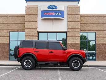 2023 Ford Bronco Badlands 