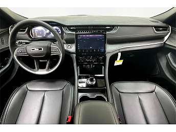 2025 Jeep Grand Cherokee Limited Edition 