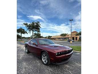 2020 Dodge Challenger SXT 