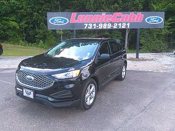 2023 Ford Edge SE 
