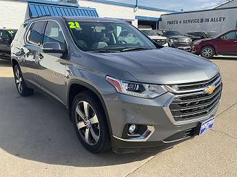 2021 Chevrolet Traverse LT 