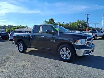 2018 Ram 1500 SLT 