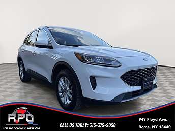 2021 Ford Escape SE 