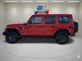 2025 Jeep Wrangler Sahara 4xe 
