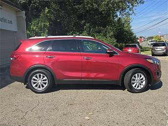 2017 Kia Sorento LX 