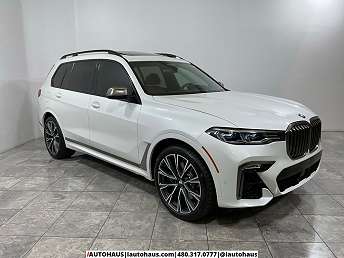2022 BMW X7 M50i 