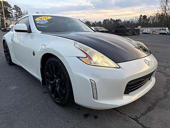 Used 2017 Nissan Z for Sale Near Me - CARFAX