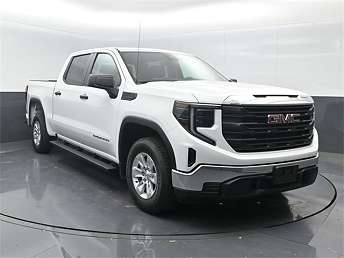 White GMC Sierra 1500 Pickup 2023