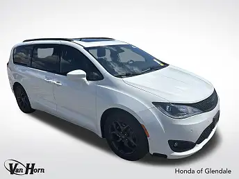 2019 Chrysler Pacifica Touring-L Plus