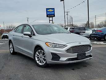 2019 Ford Fusion SE 