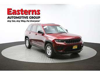 2023 Jeep Grand Cherokee Laredo 