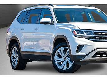 White 2023 Volkswagen Atlas SUV