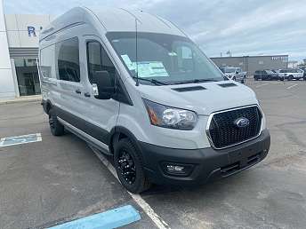2025 Ford Transit Base 