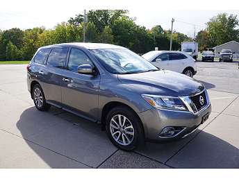 2015 Nissan Pathfinder S 