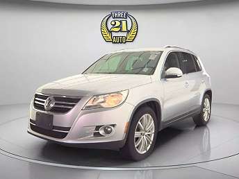 2011 Volkswagen Tiguan SE 