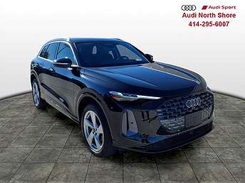 2025 Audi Q5 Premium Plus 