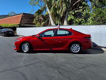 2024 Toyota Camry LE 