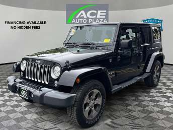 2017 Jeep Wrangler Sahara 