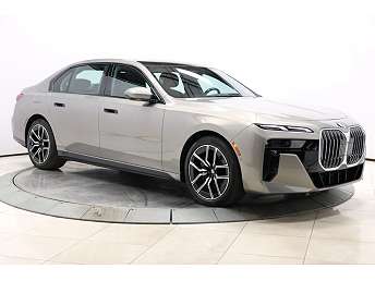 2023 BMW 7 Series 740i 