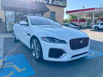 2021 Jaguar XF SE 