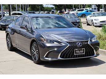 2022 Lexus ES 300h 