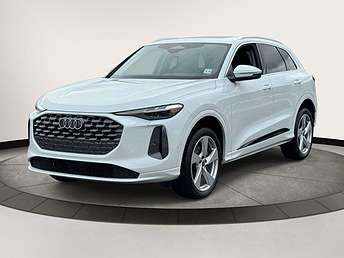 2025 Audi Q5 Premium Plus 