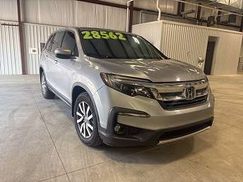 Silver Honda Pilot SUV 2021