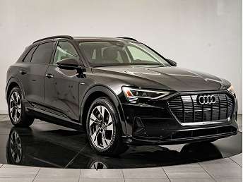 2021 Audi e-tron Premium 