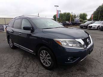 2016 Nissan Pathfinder SL 