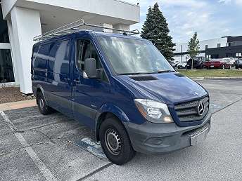 Blue Mercedes-Benz Sprinter 2500 2014