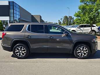 2020 GMC Acadia SLE 